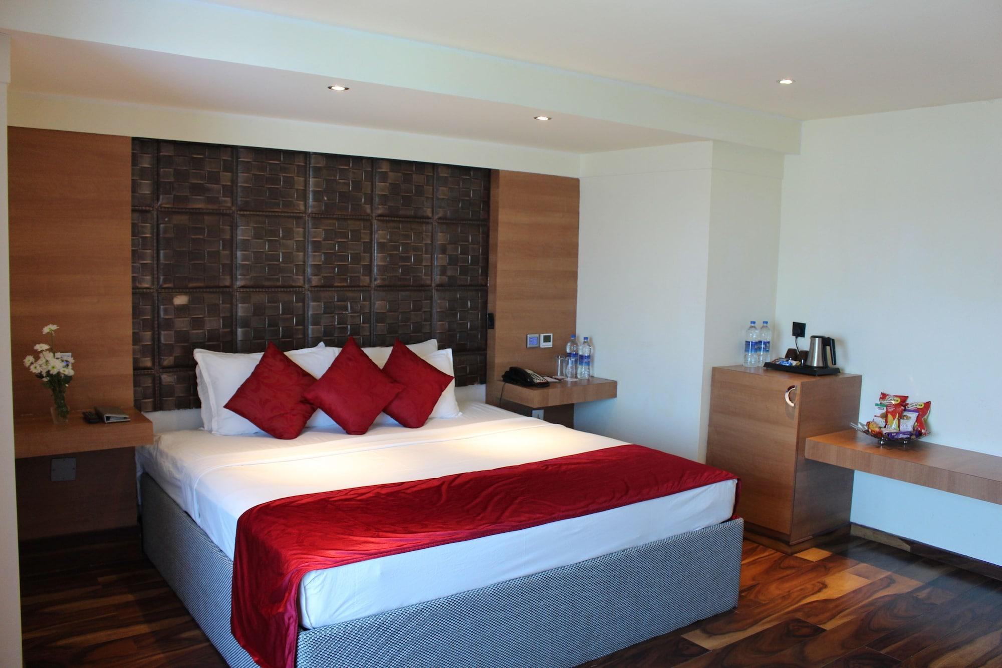 Ramada By Wyndham Alleppey Alappuzha Eksteriør billede
