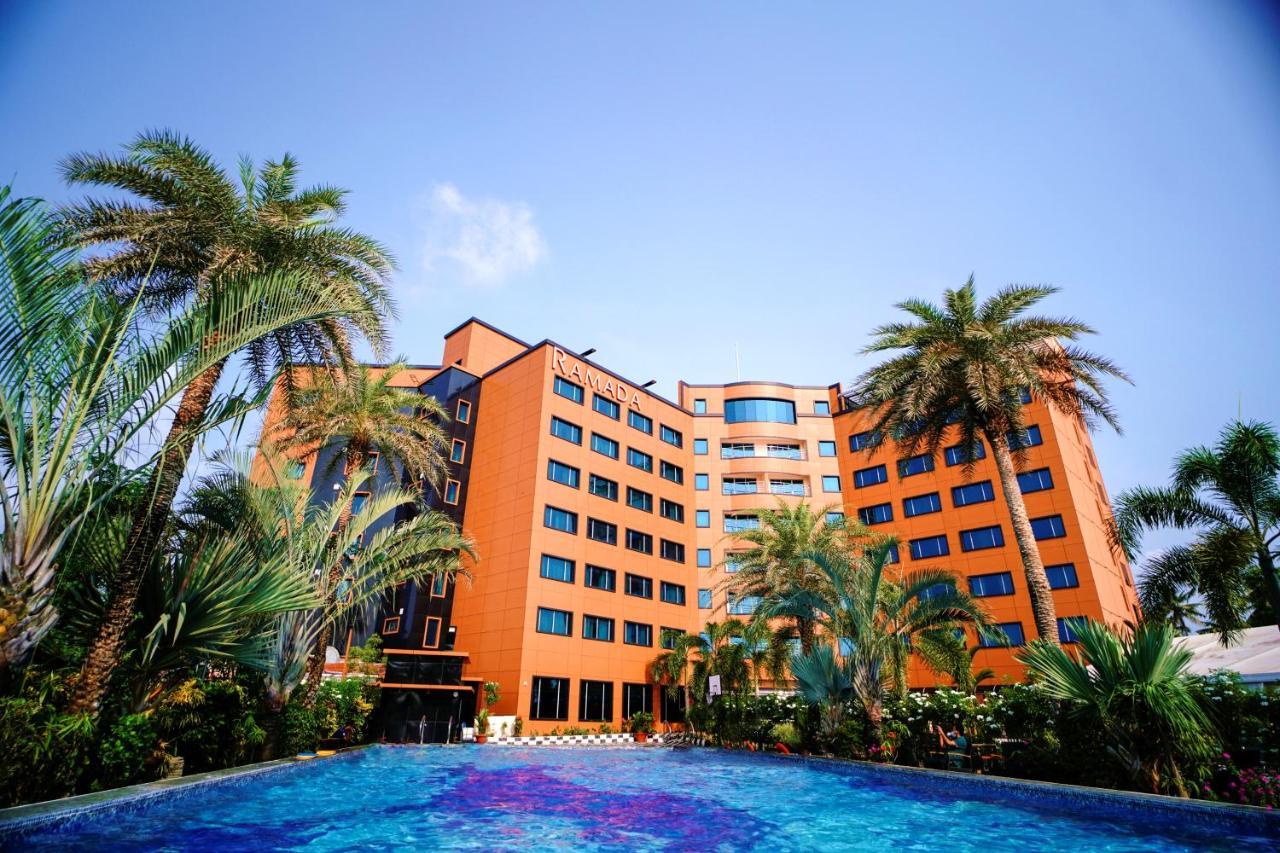 Ramada By Wyndham Alleppey Alappuzha Eksteriør billede