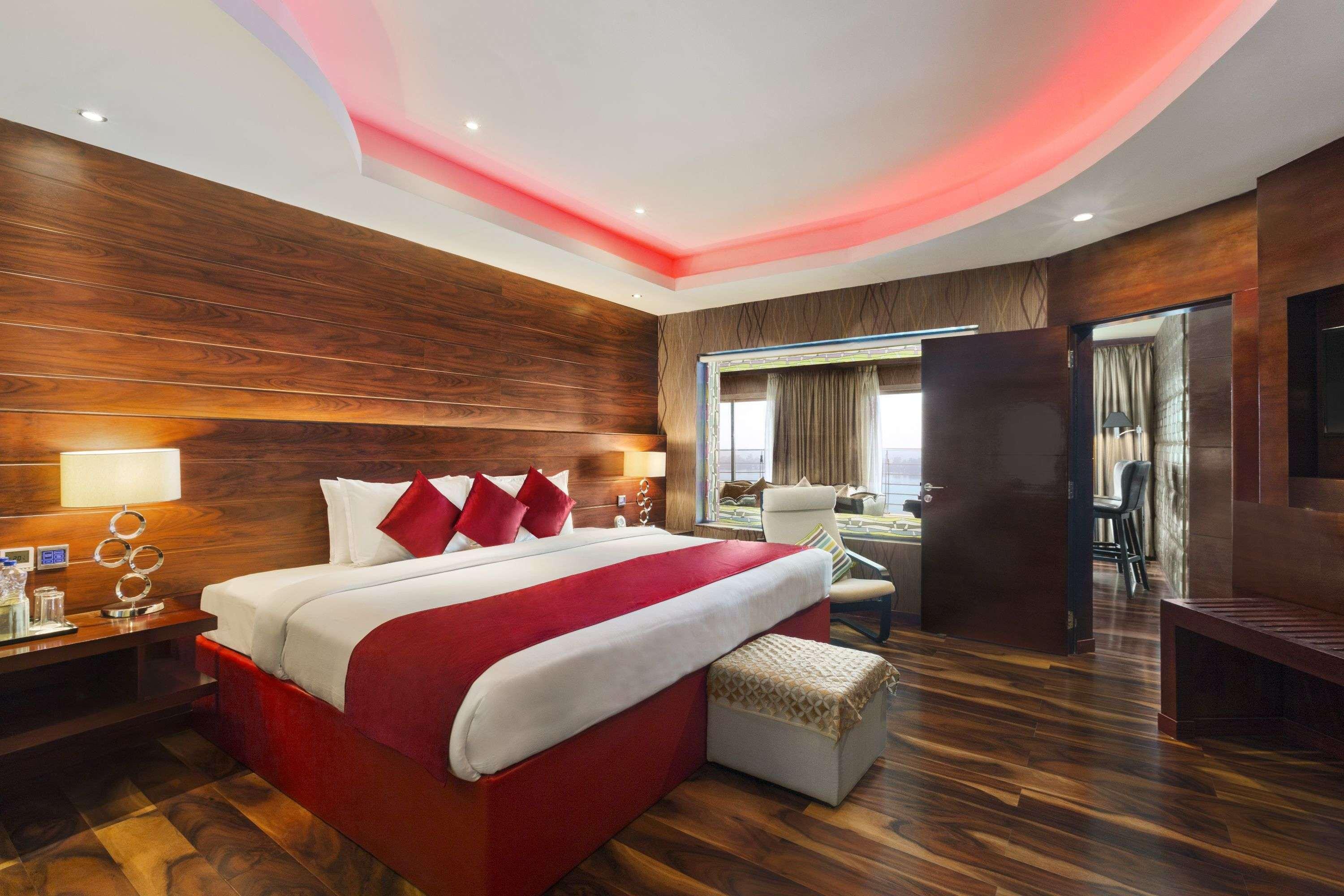 Ramada By Wyndham Alleppey Alappuzha Eksteriør billede