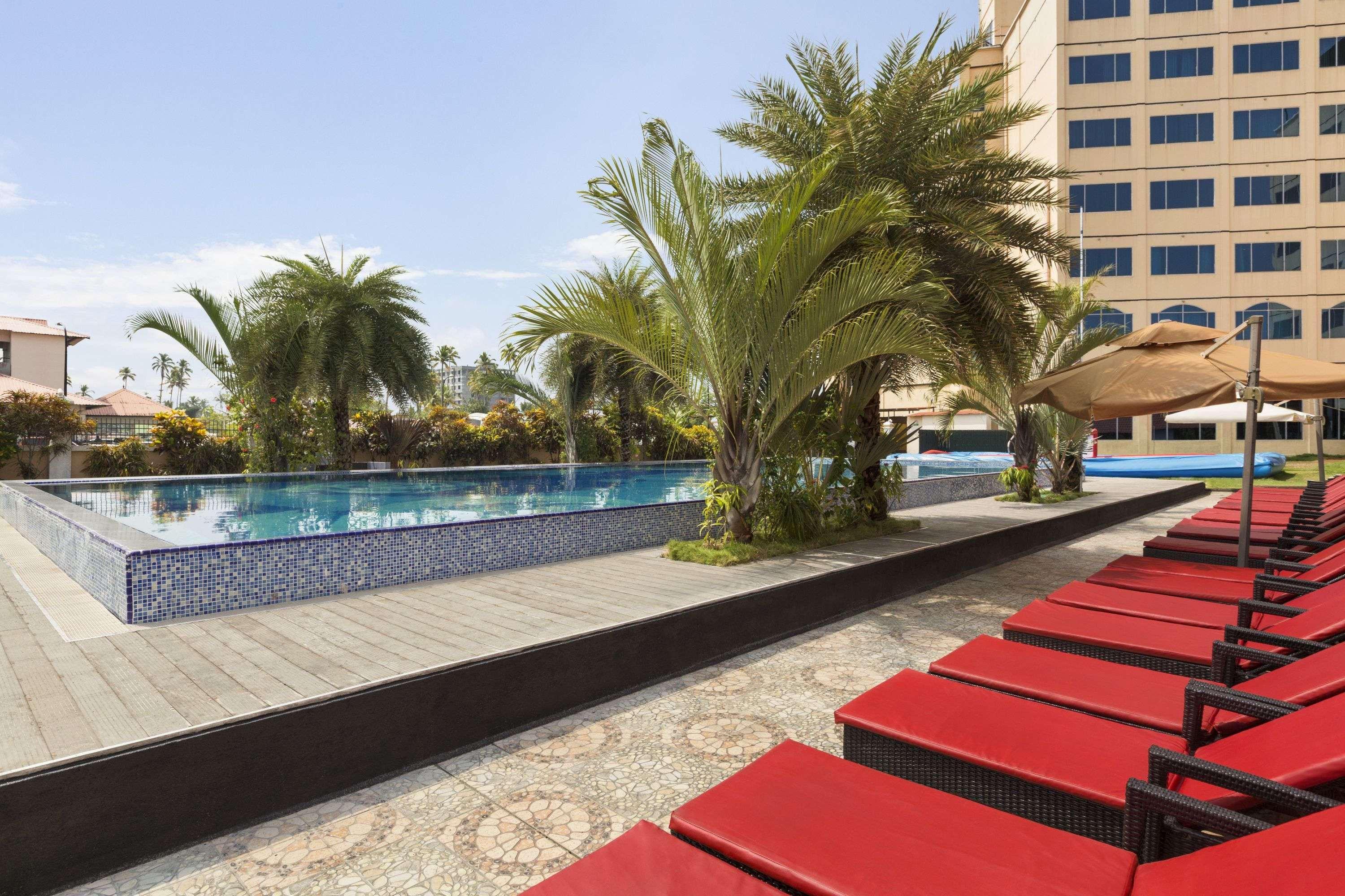Ramada By Wyndham Alleppey Alappuzha Eksteriør billede